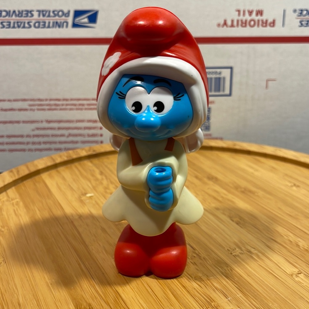 2016 Smurfs The Lost Village Toy from Burger King - Picture 1 of 4